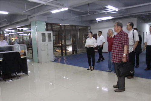 河北誠促會誠信萬里行 走進邯鄲耀騰企業管理咨詢集團，郝小學引領管理新思路